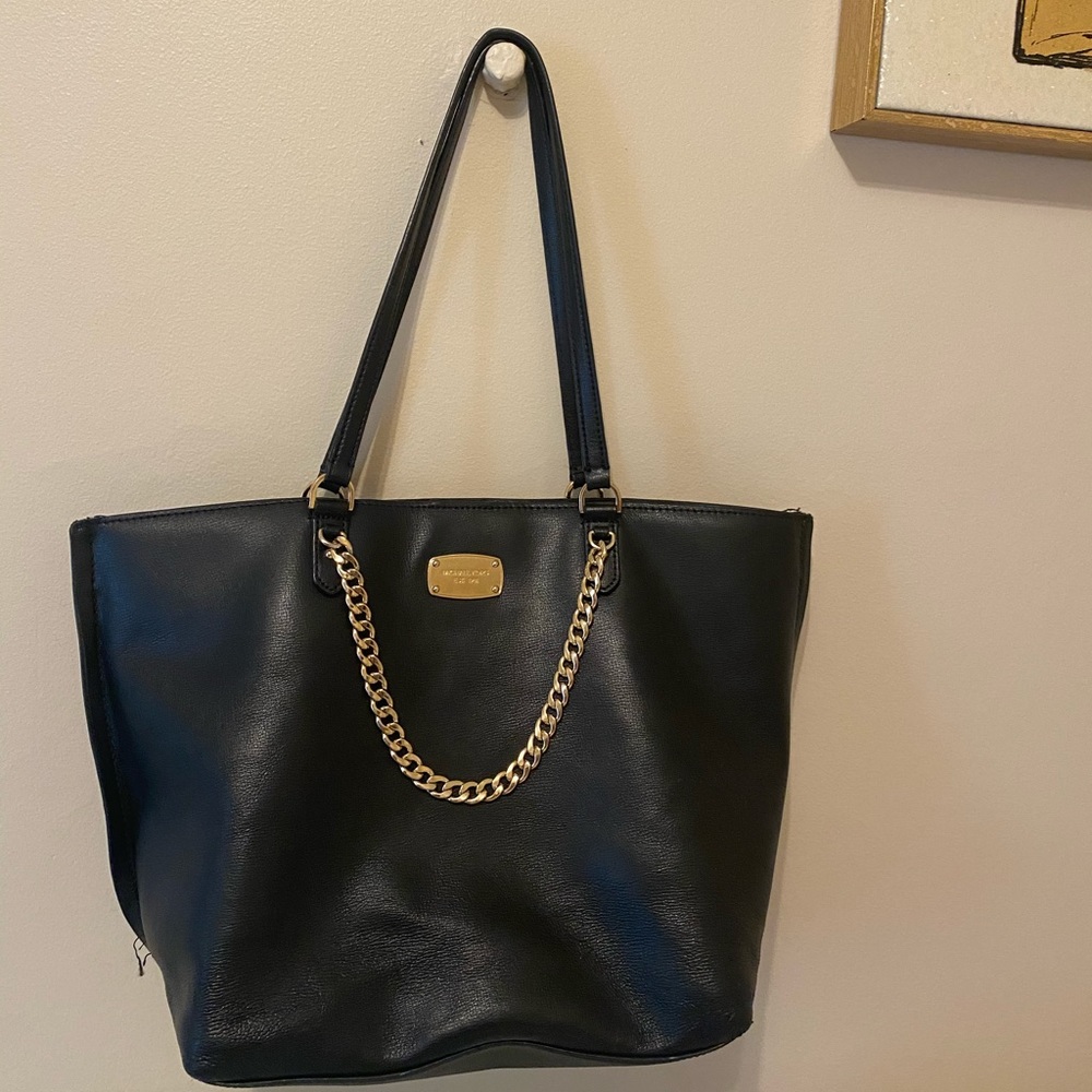 Black Michael Kors purse